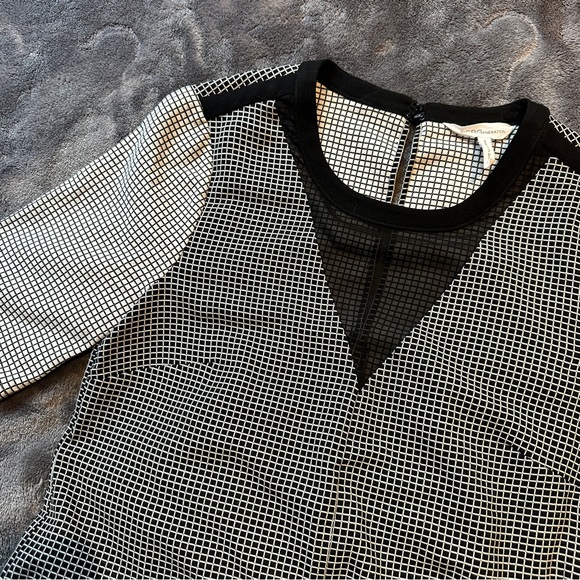 Mod Black & White Shift Dress Shift Sheer Mesh Crew Neck XS Small Office Chic - Picture 3 of 6